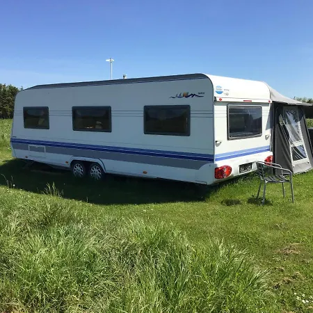 Tommys Bondegards Ferie * Lokken